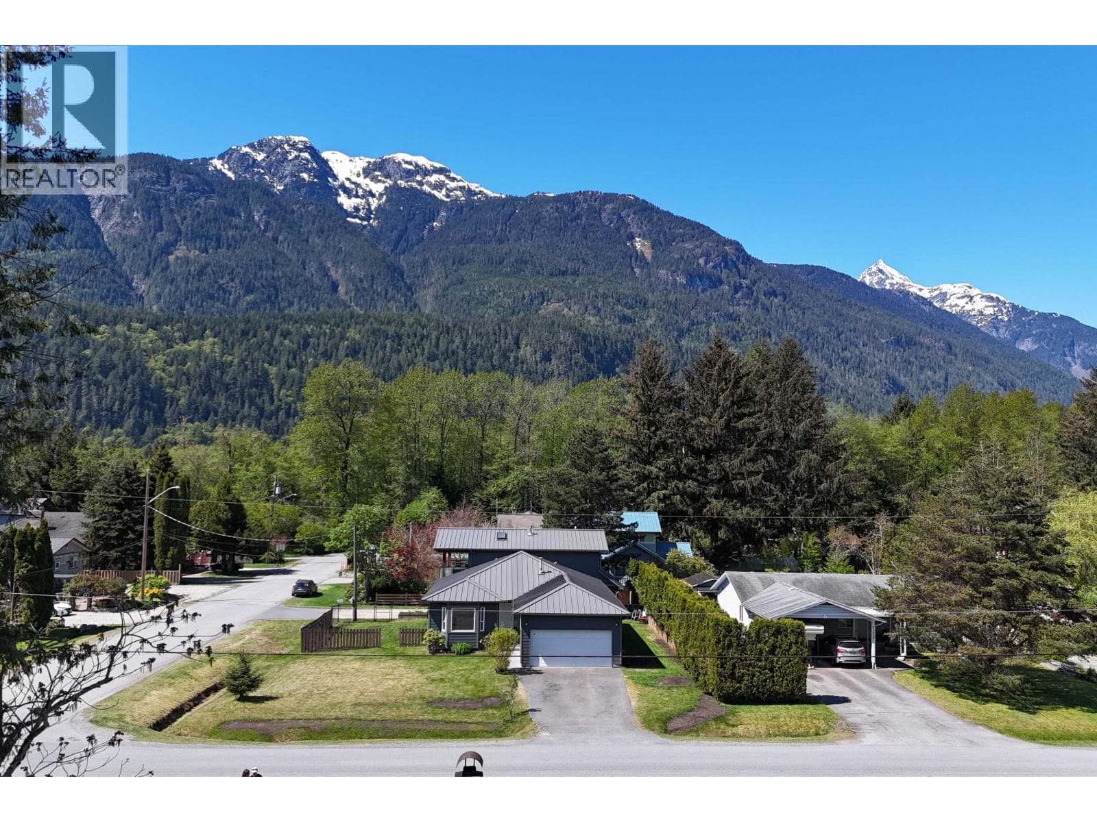 41613 COTTONWOOD ROAD in