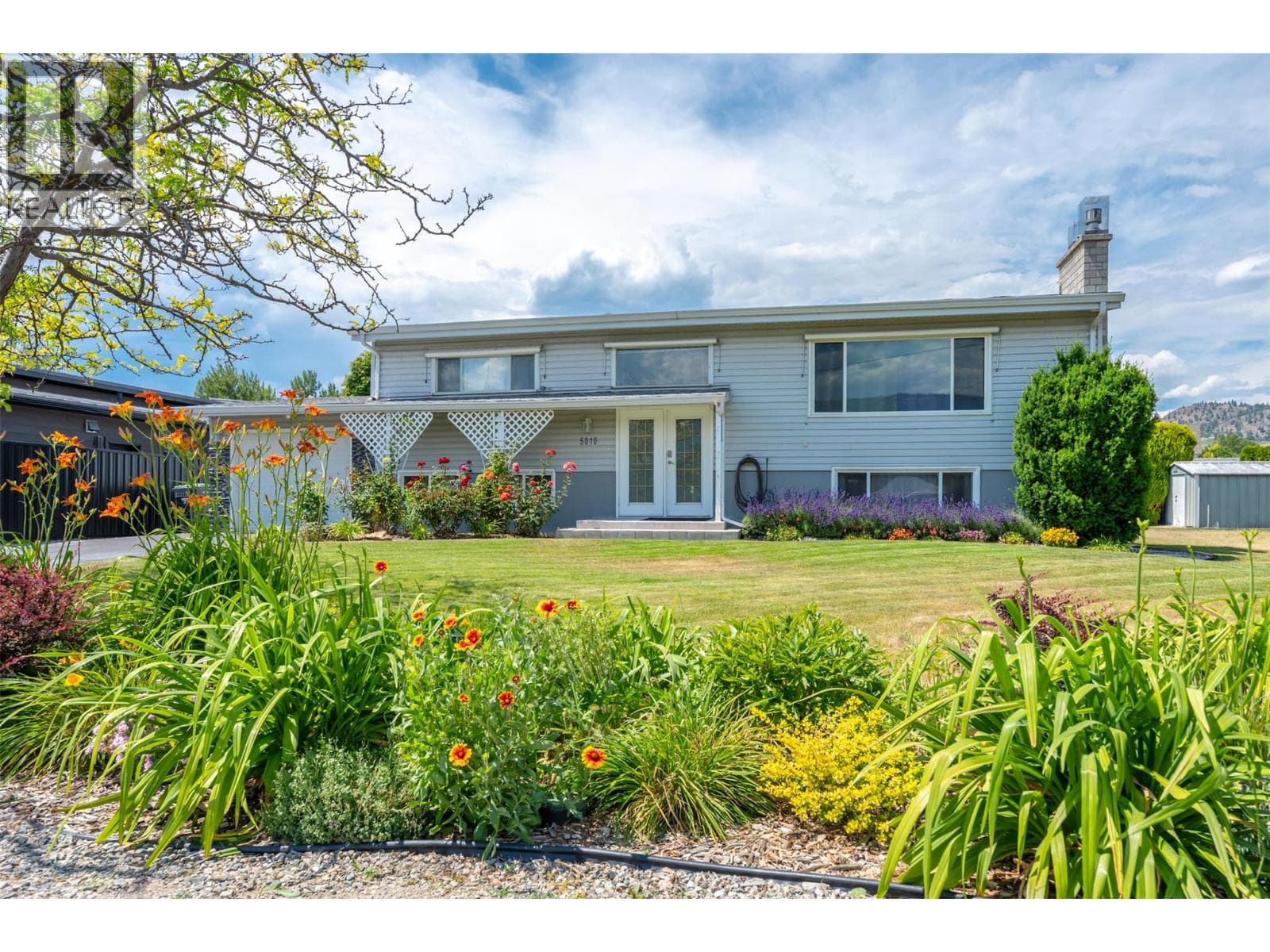 5010 CROIL AVENUE in