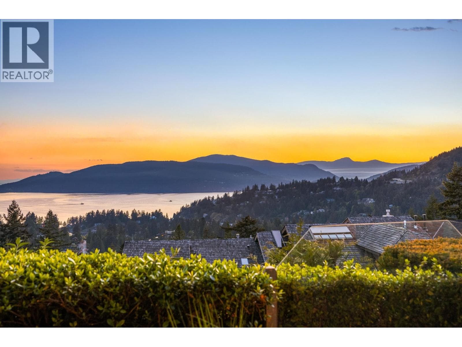 5360 MEADFEILD ROAD in Eagle Harbour