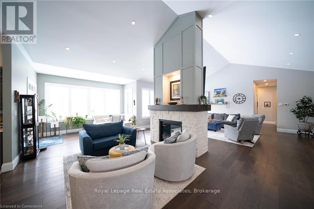8 - 325 MCLEAN SCHOOL ROAD in