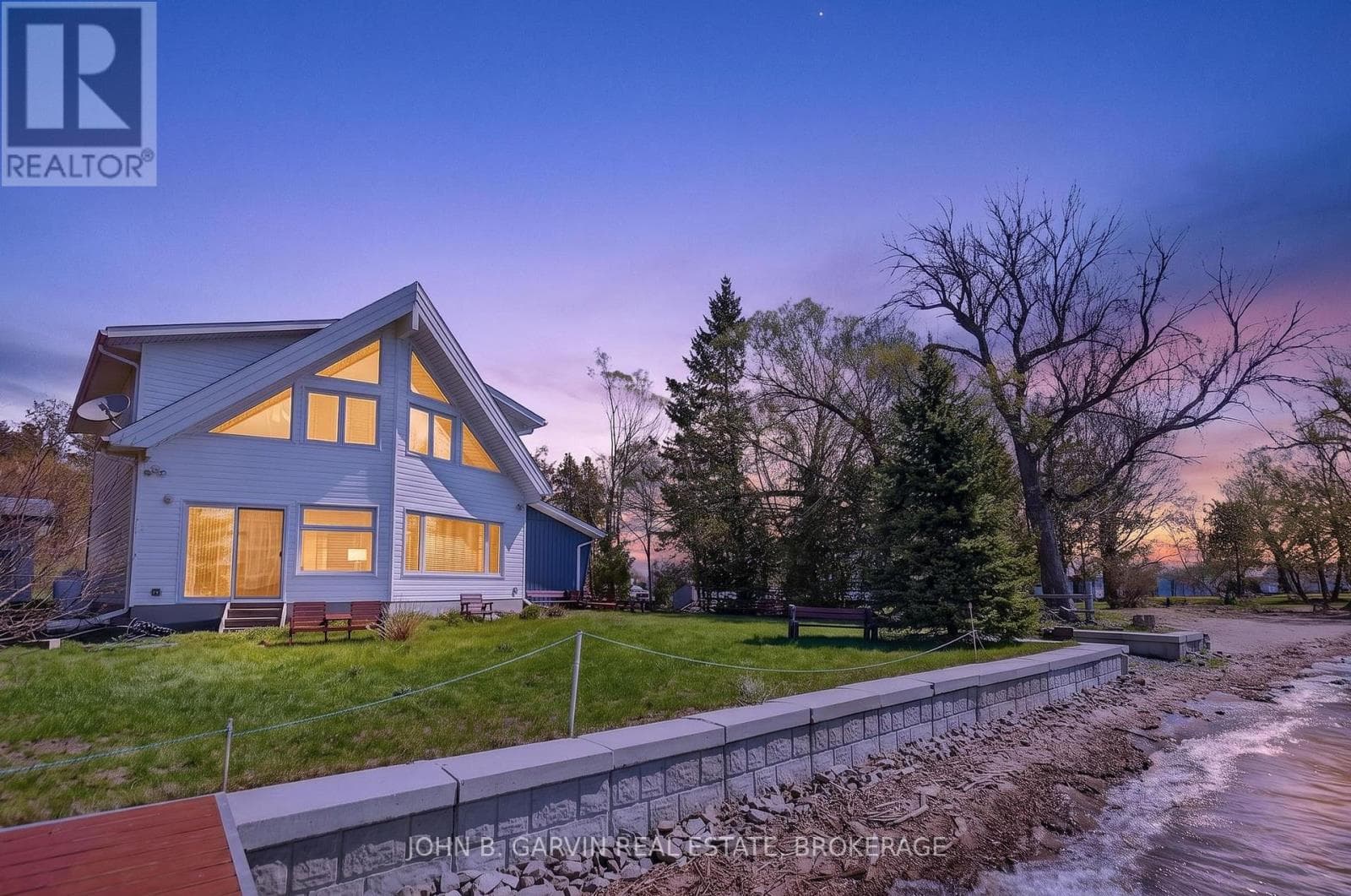 137 THOUSAND ISLANDS PARKWAY in