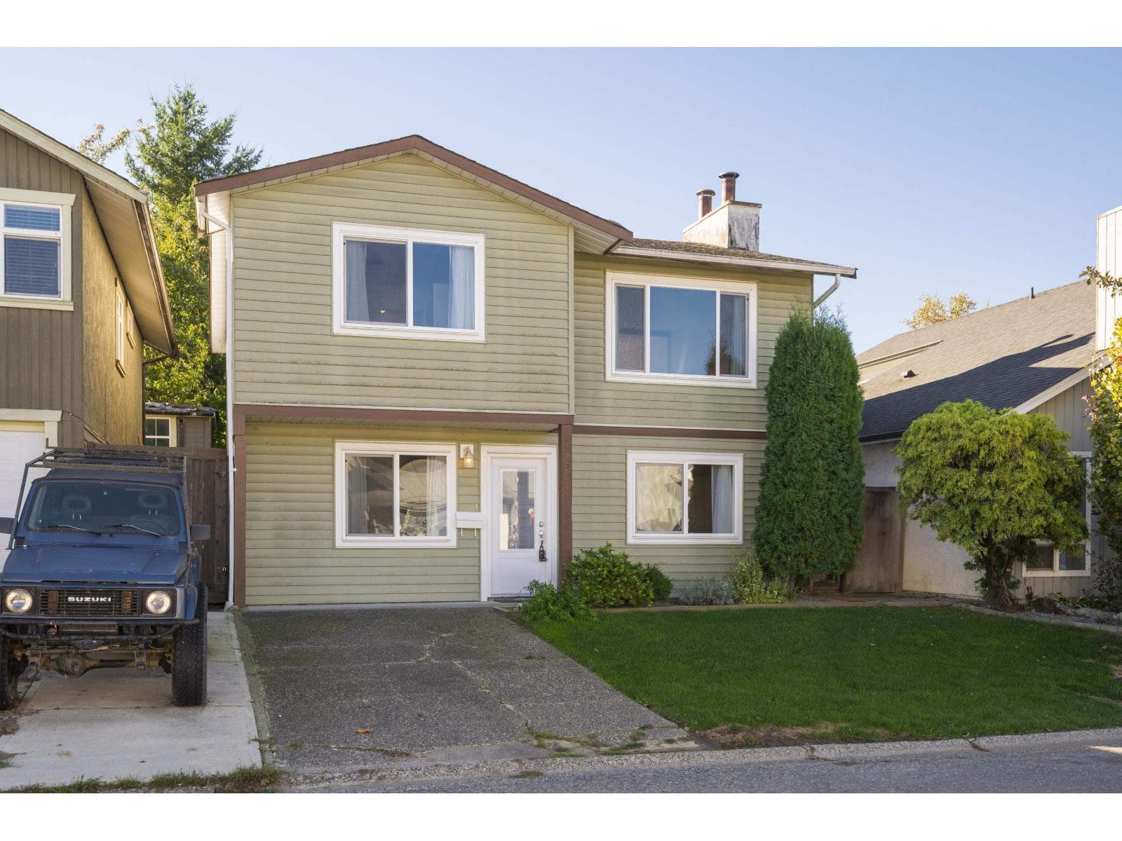 8558 MCCUTCHEON AVENUE CHILLIWACK PROPER SOUTH in Chilliwack Proper