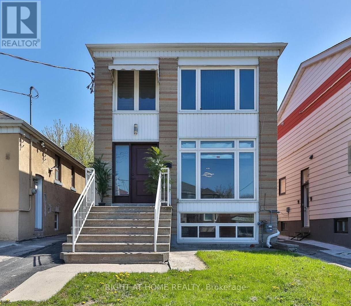65 BRANSTONE ROAD in Caledonia-Fairbank