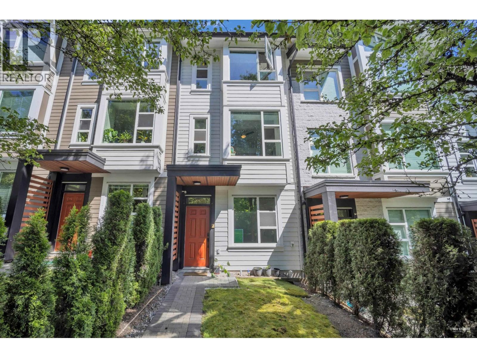 33 1299 COAST MERIDIAN ROAD in Northeast