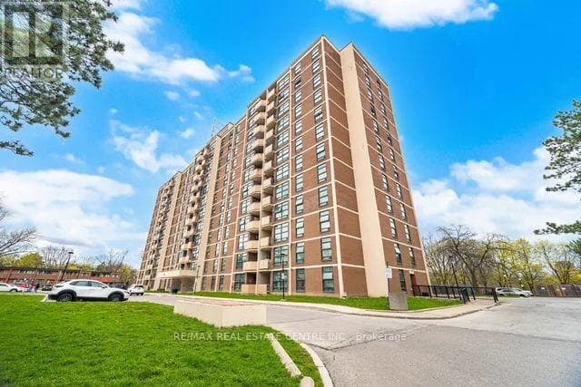 1009 - 345 DRIFTWOOD AVENUE in Black Creek