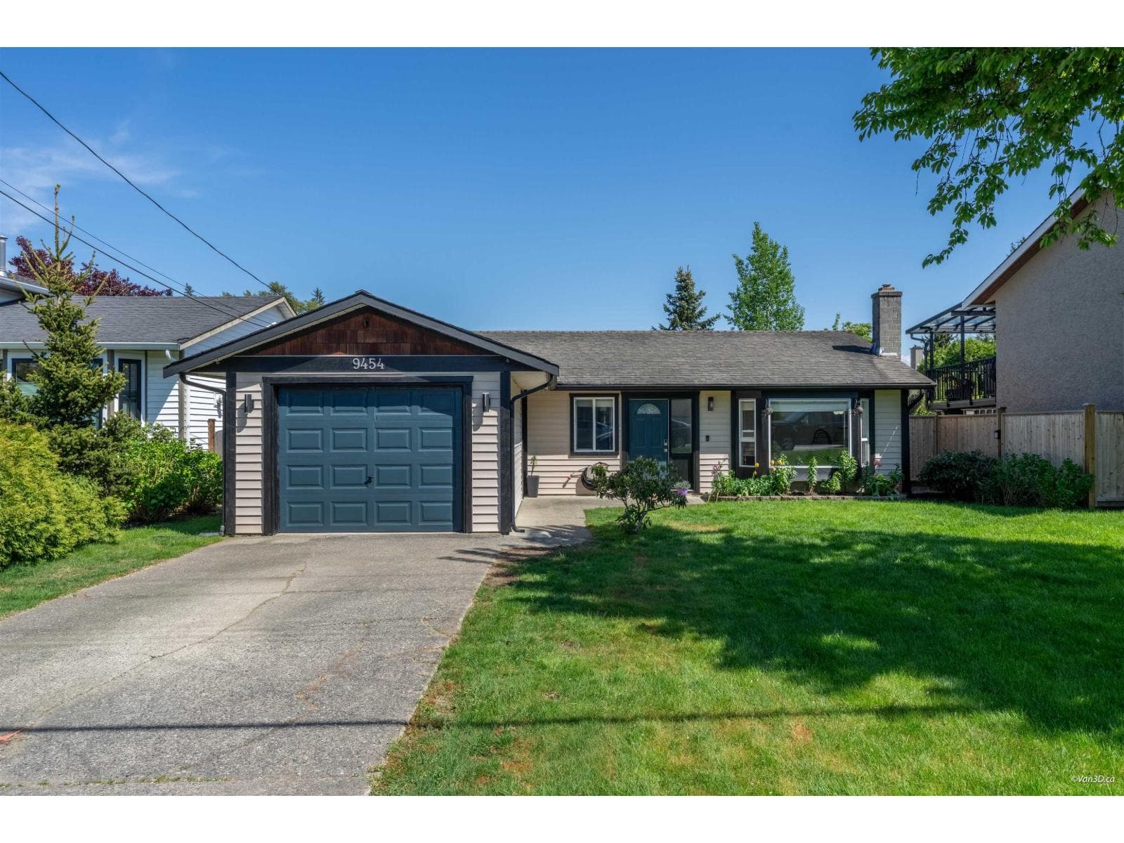 9454 213 STREET in