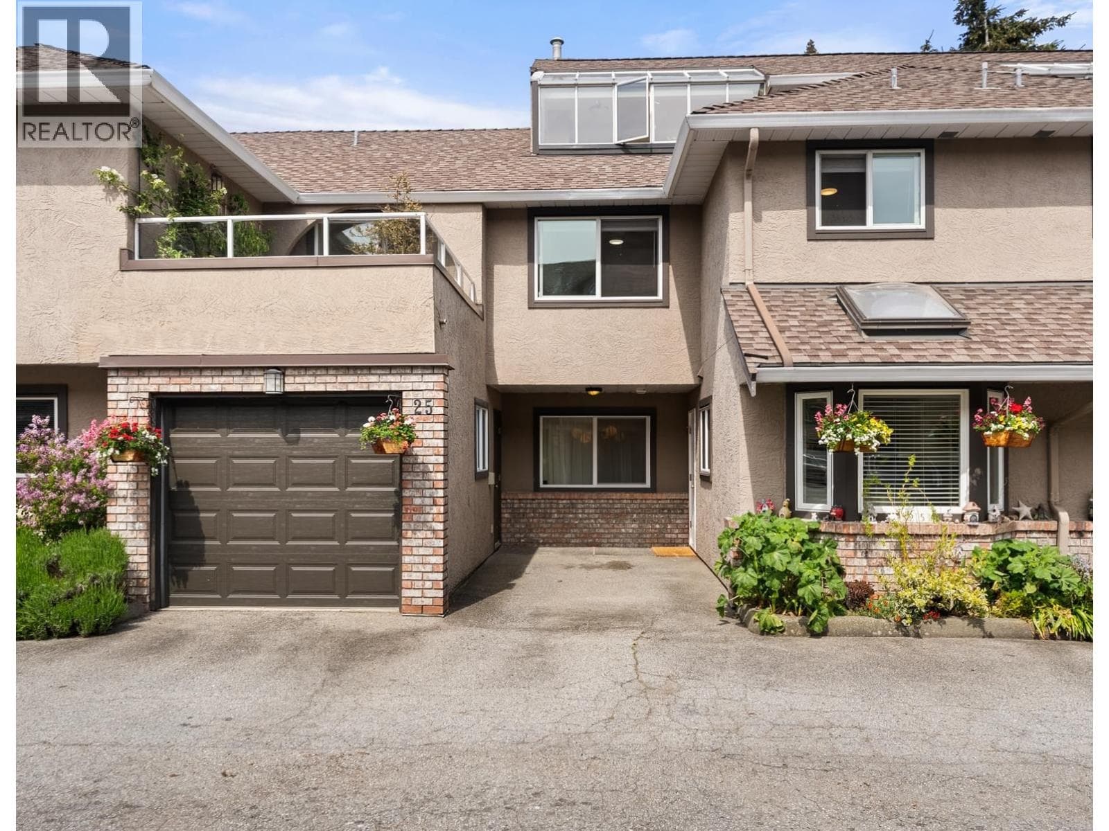 25 12438 BRUNSWICK PLAZA in Steveston