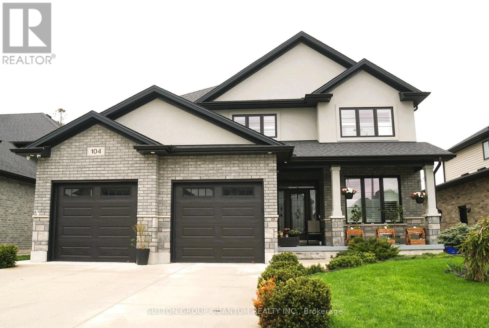 104 THAMES SPRINGS CRESCENT in