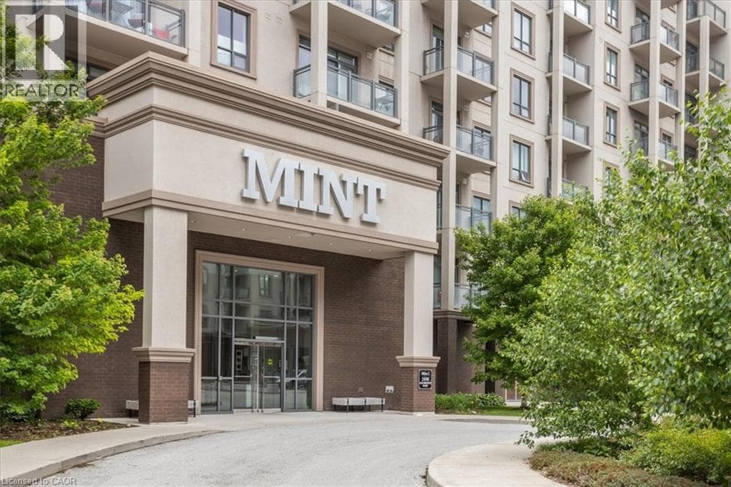 2490 OLD BRONTE ROAD UNIT 301 in West Oak Trails