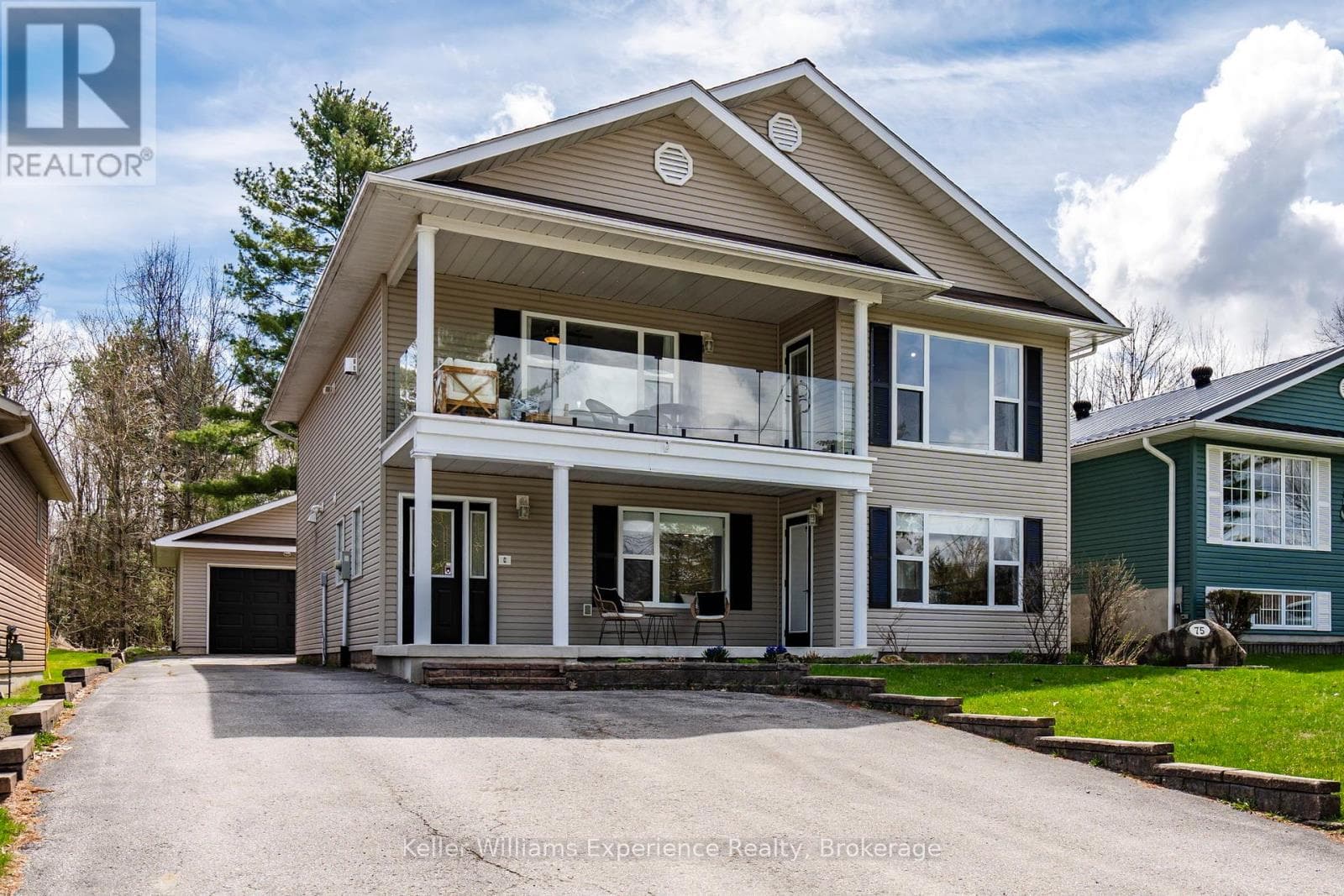 75 HOYT AVENUE in