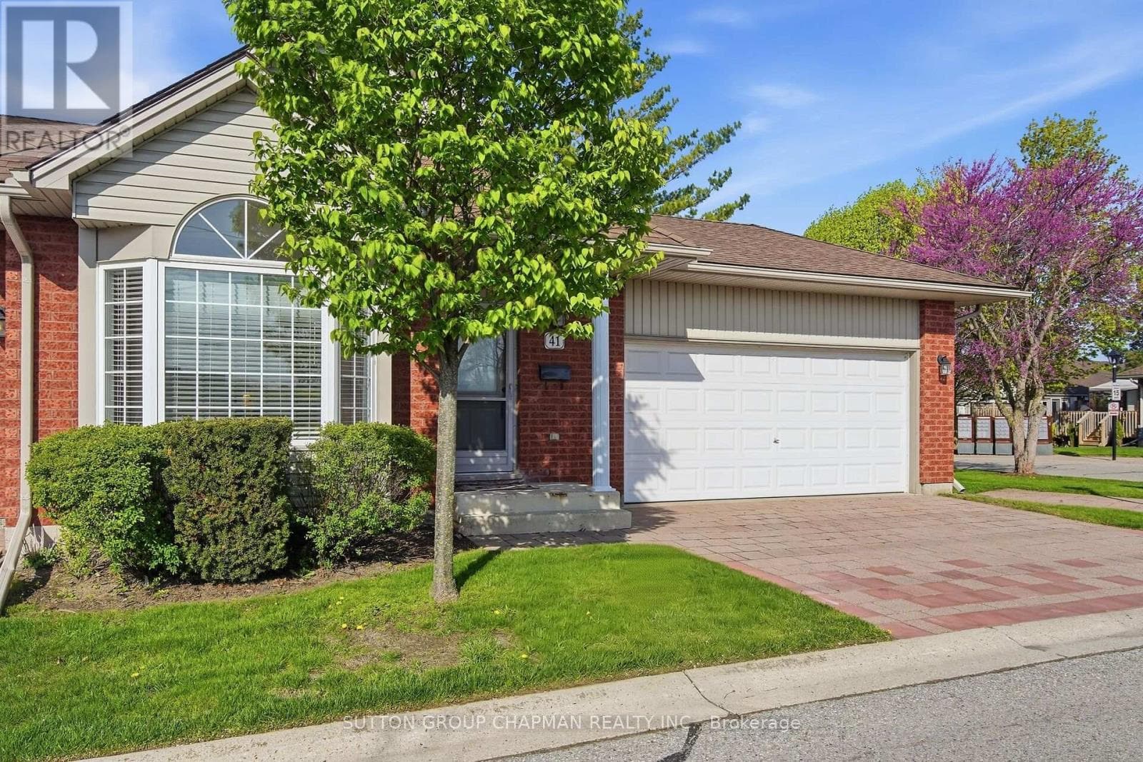 41 - 1555 HIGHBURY AVENUE N in Huron Heights