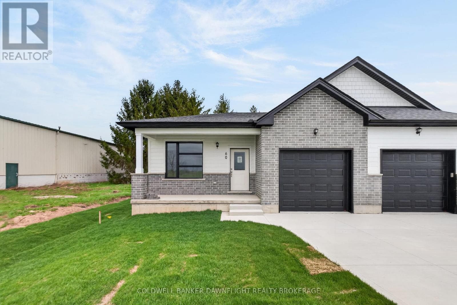 60 MOONLIGHT COURT in