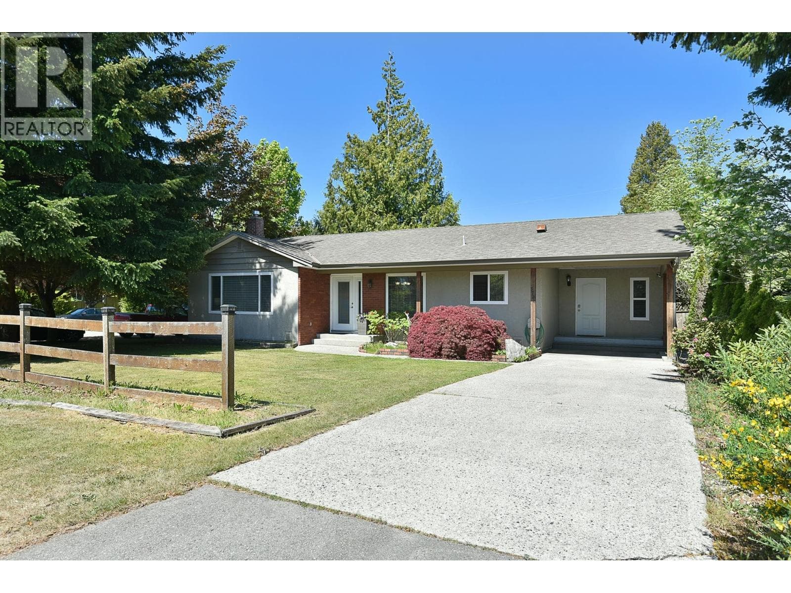 5784 MEDUSA STREET in