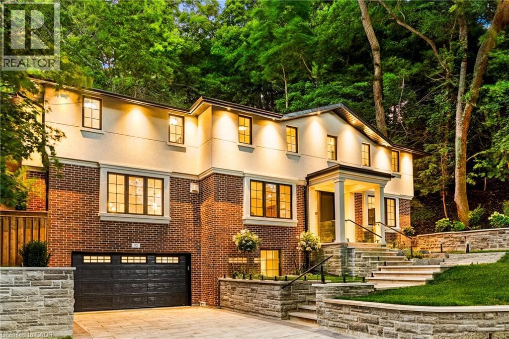52 ROXBOROUGH DRIVE in Rosedale-Moore Park