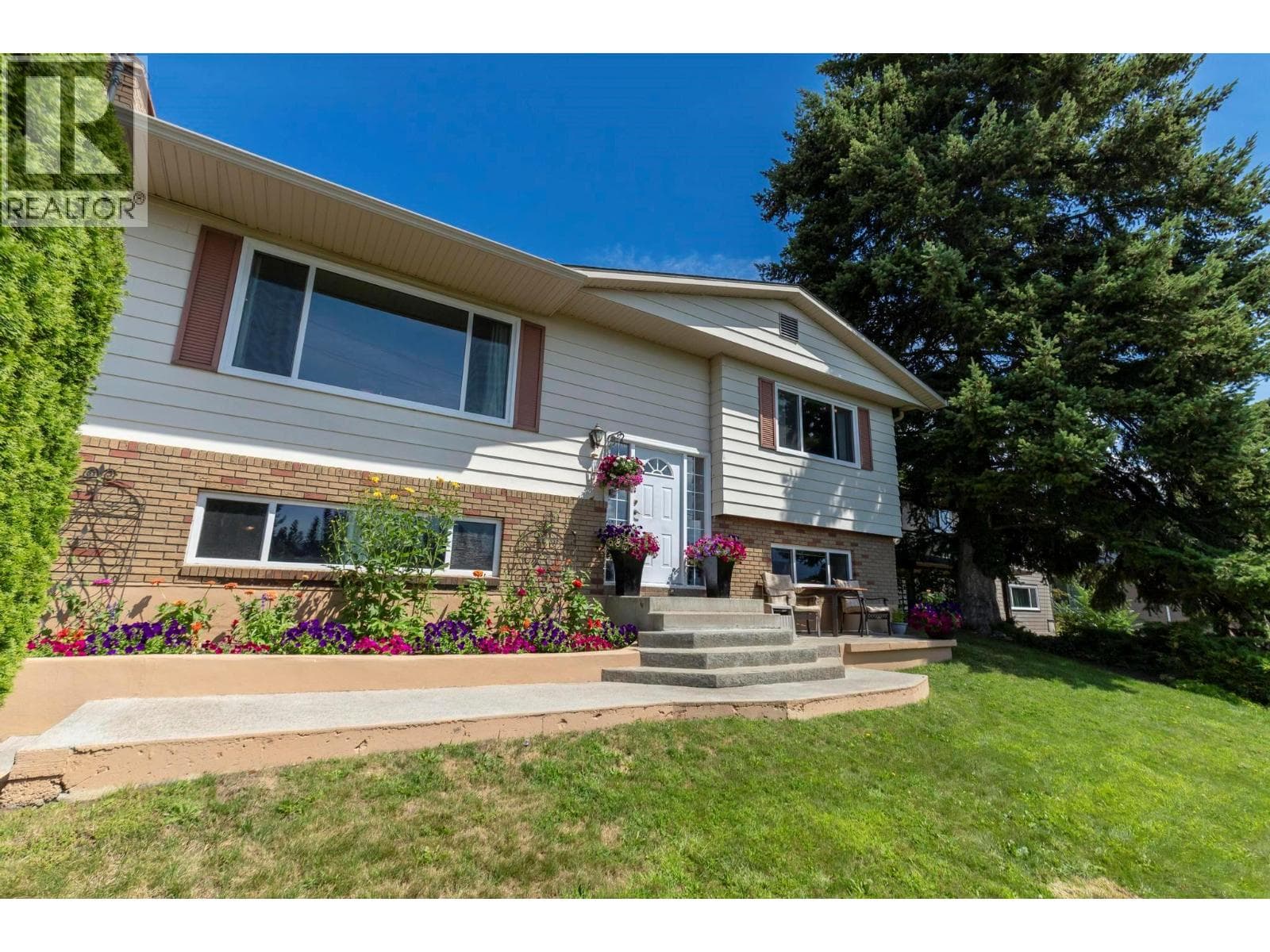 1285 BEGLEY ROAD in Belgo - Black Mountain