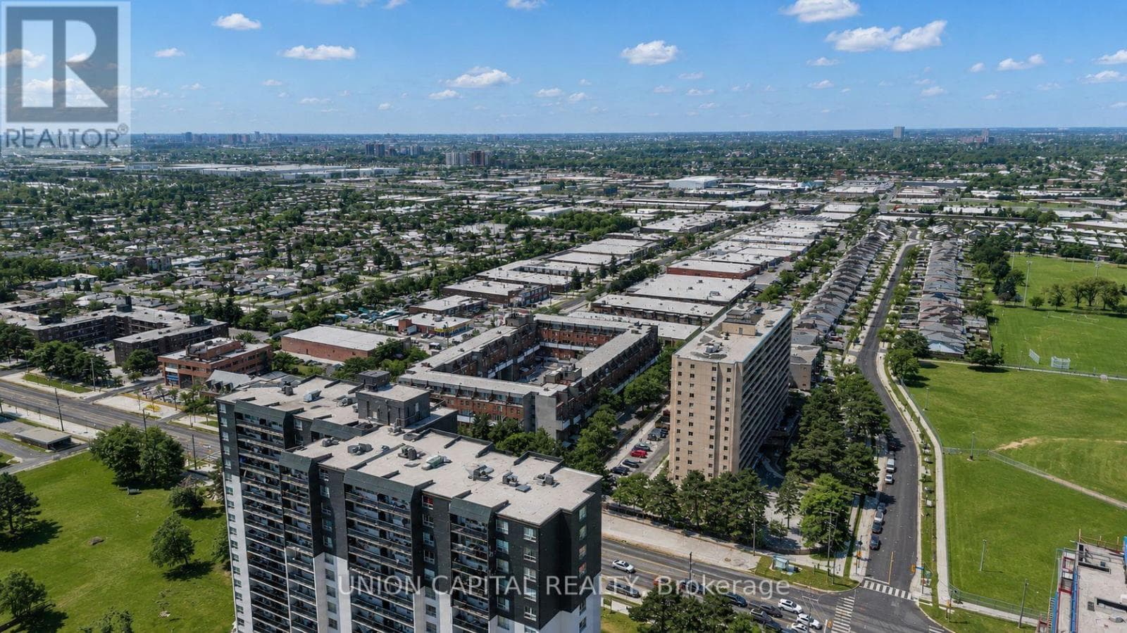 126 - 10 EDDYSTONE AVENUE in Glenfield-Jane Heights