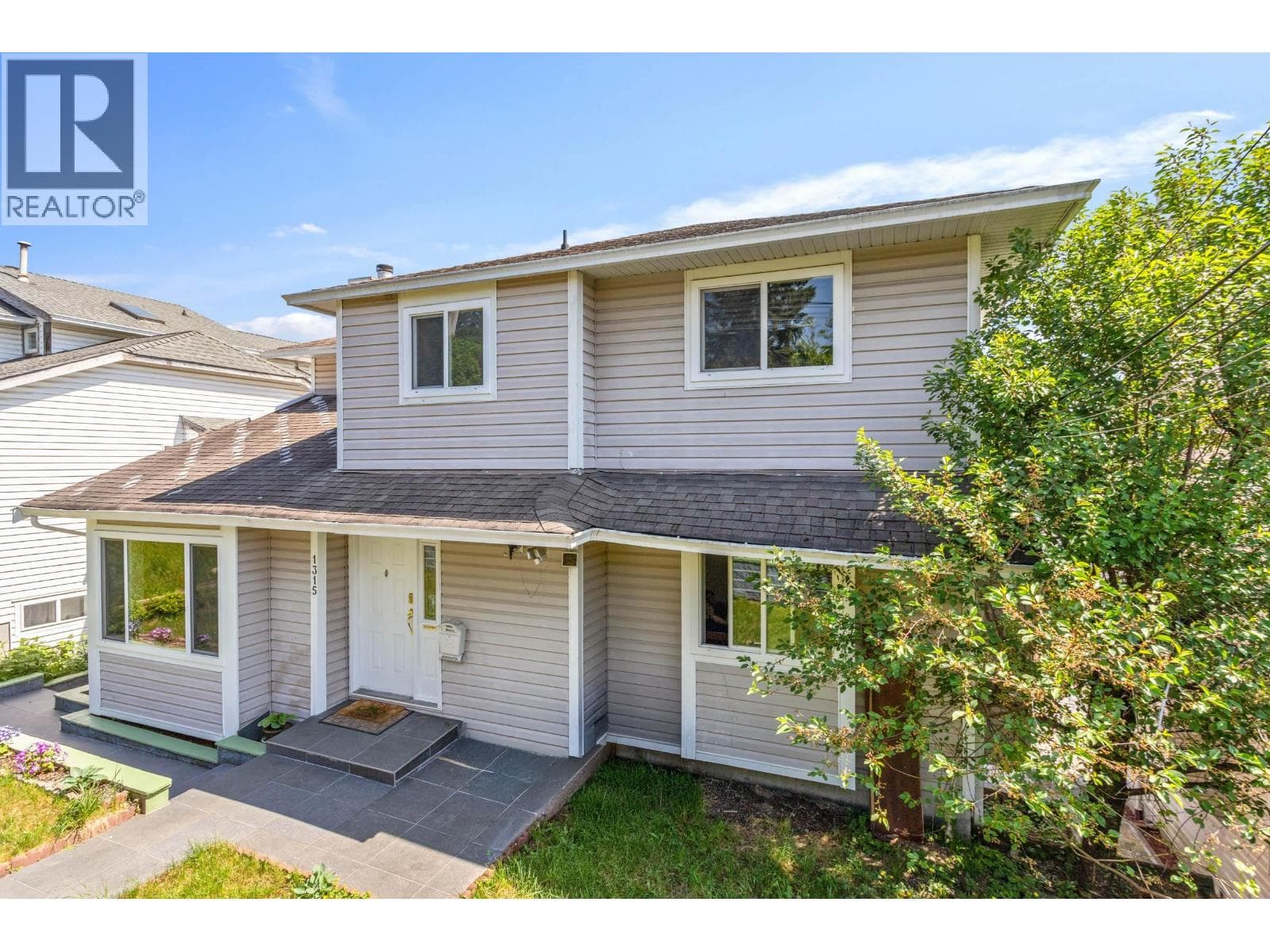 1315 JOHNSON STREET in