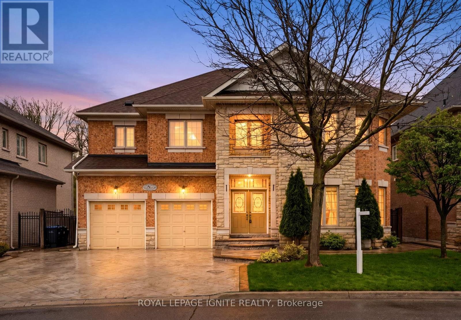 36 VALLEYRIDGE CRESCENT in VALLEY CREEK