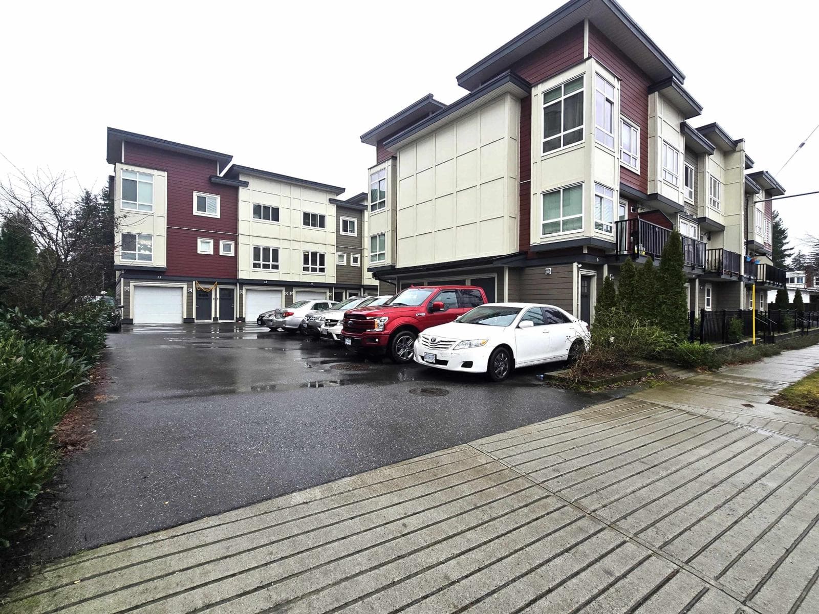 11 32138 GEORGE FERGUSON WAY in Clearbrook