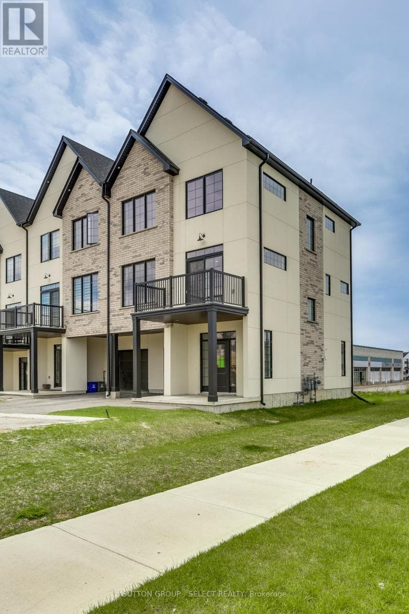 #1 - 235 KENNINGTON WAY in Longwoods
