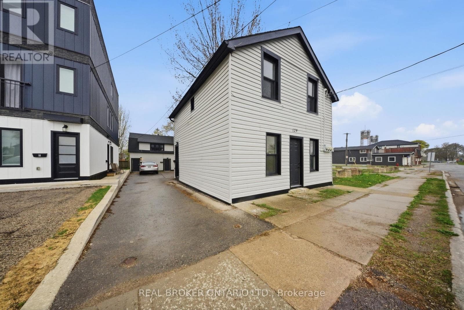 129 DURHAM STREET in