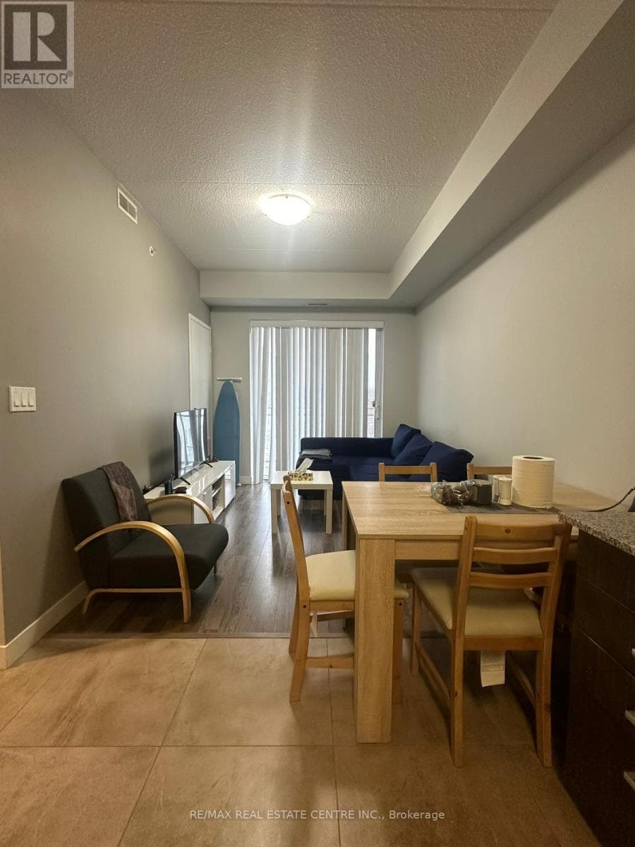 B408 - 62 BALSAM STREET in Columbia/Lakeshore