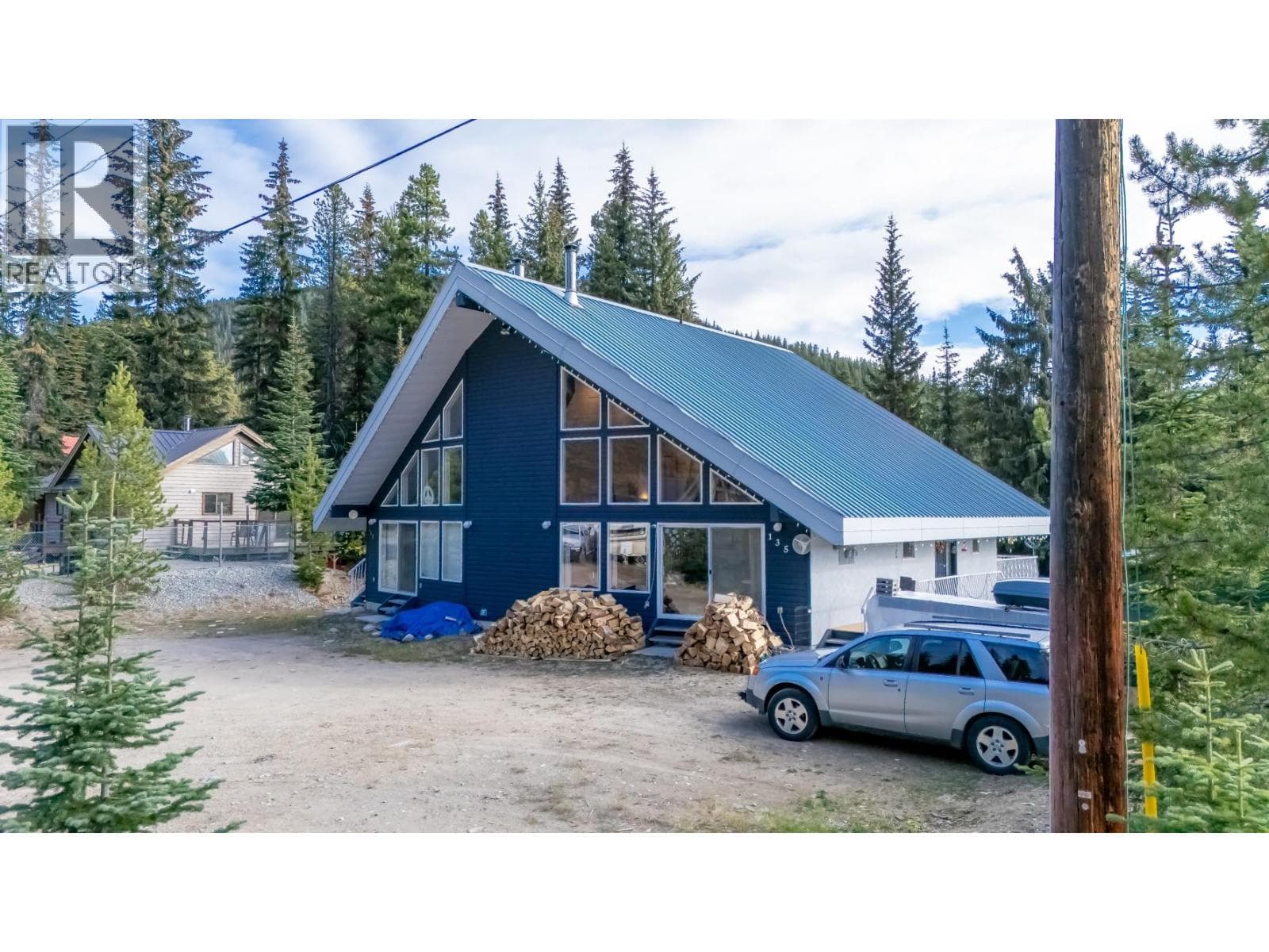 137 Whitetail Road Unit# 1 in