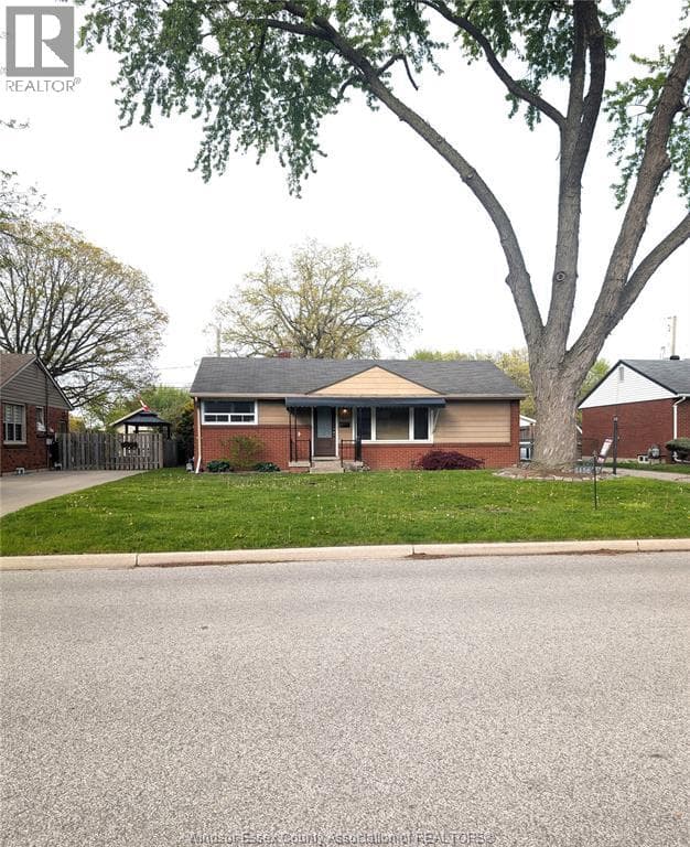 3456 EVERTS AVENUE in South Windsor