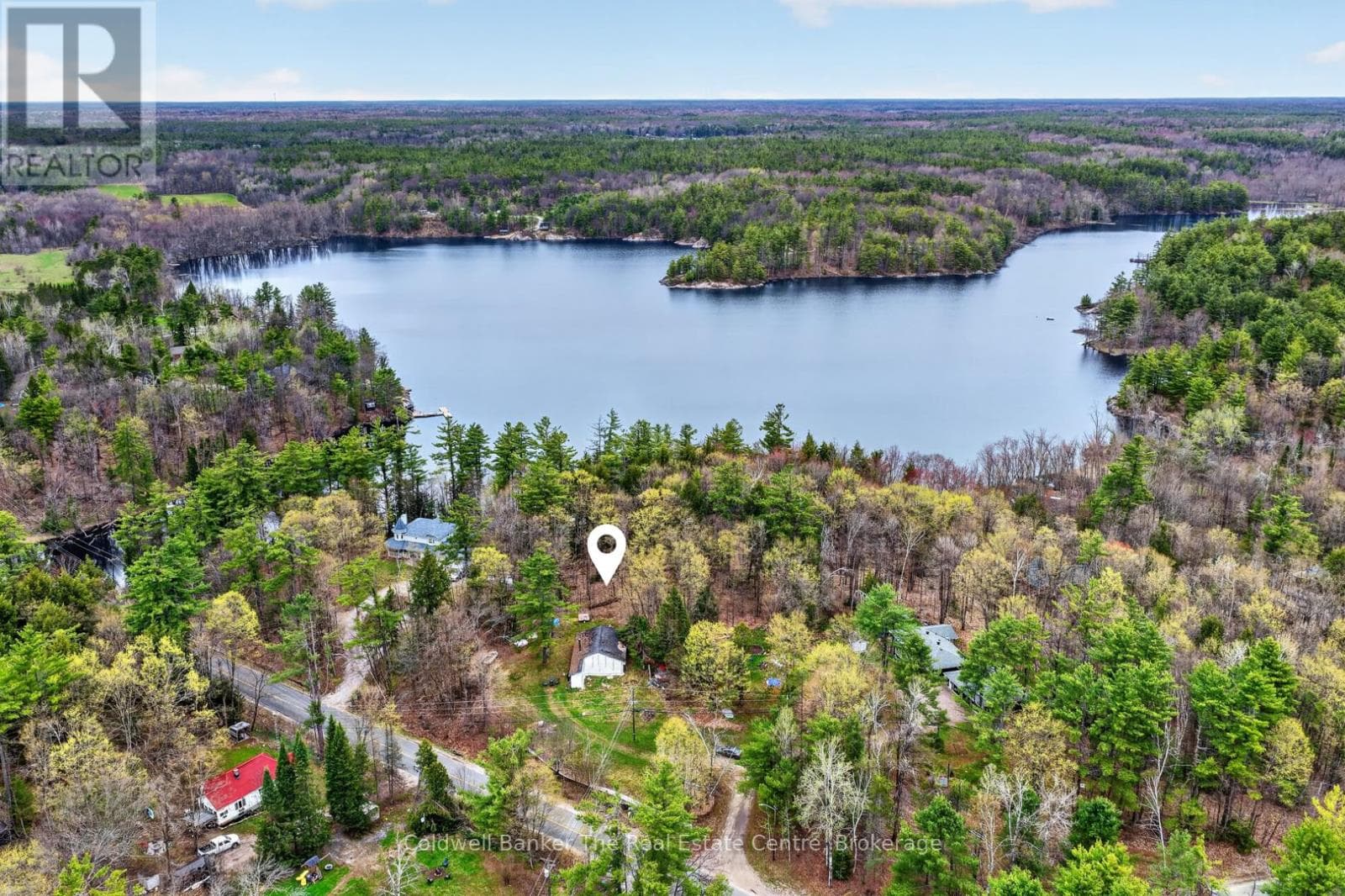 1657 HOUSEYS RAPIDS ROAD in