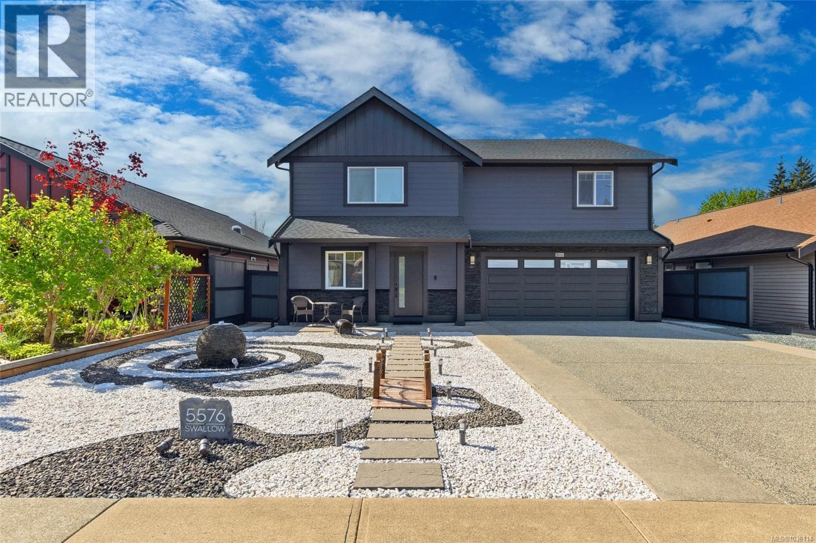 5576 Swallow Dr in