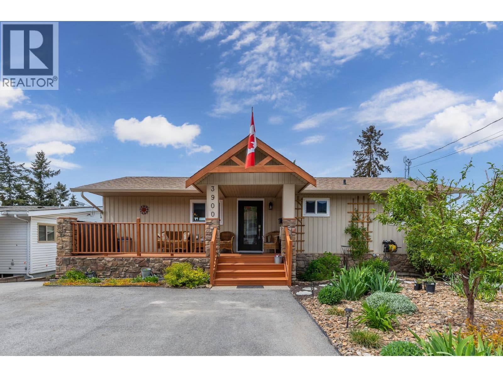 3900 14 STREET in