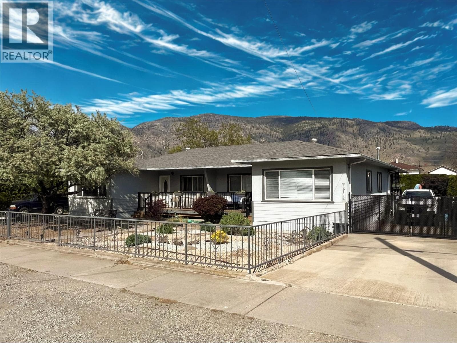 7817 89th Street in