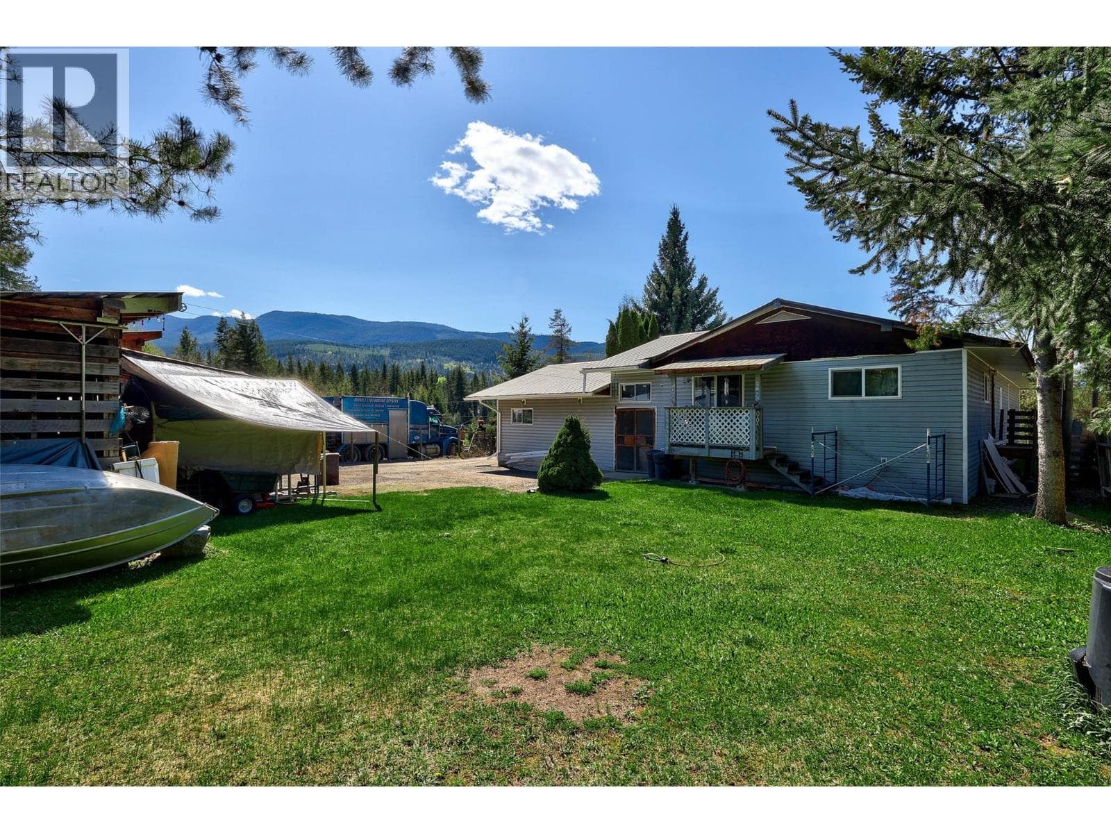 1029 Raft River Road in