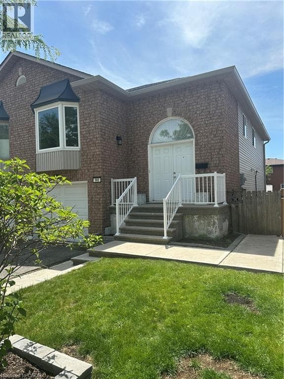 593 GREY STREET in