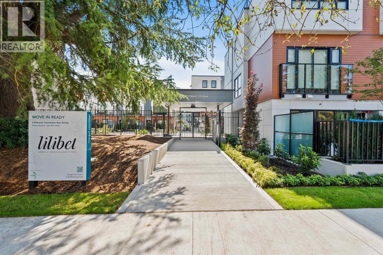 34 530 W 28TH AVENUE in South Cambie