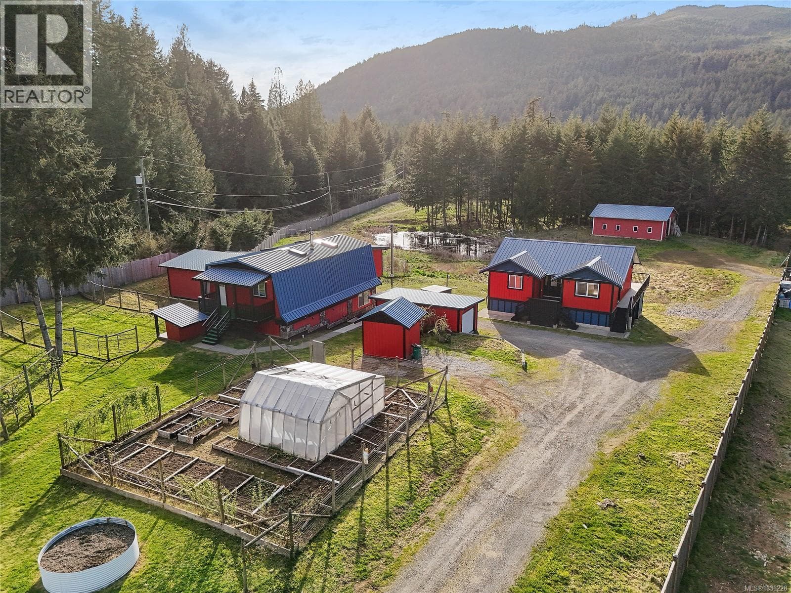 2945 Laverock Rd in