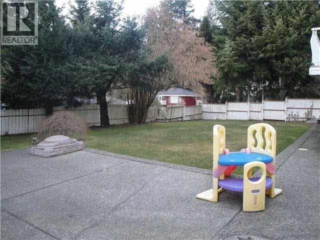 4497 CANTERBURY CRESCENT in Upper Capilano