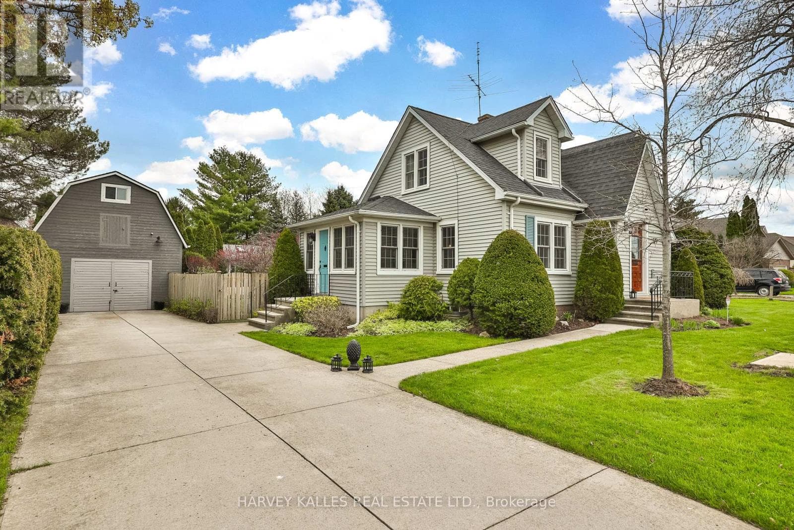 179 NIAGARA STREET in
