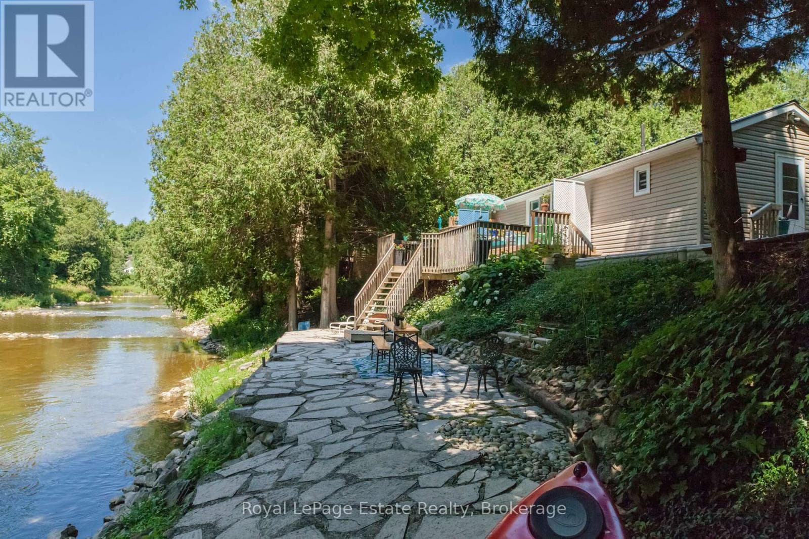 50 ROGER'S CRESCENT in