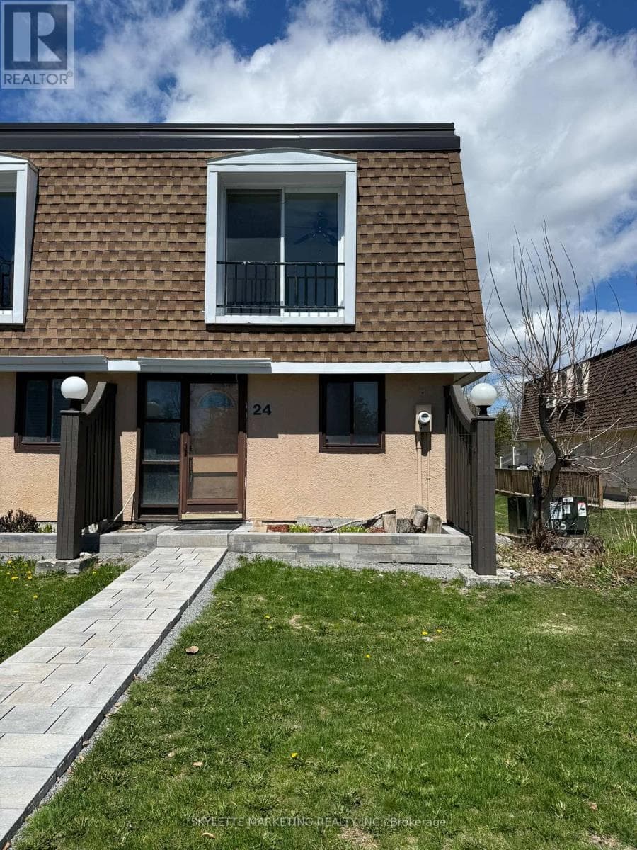 24 - 2 PARADISE BOULEVARD in