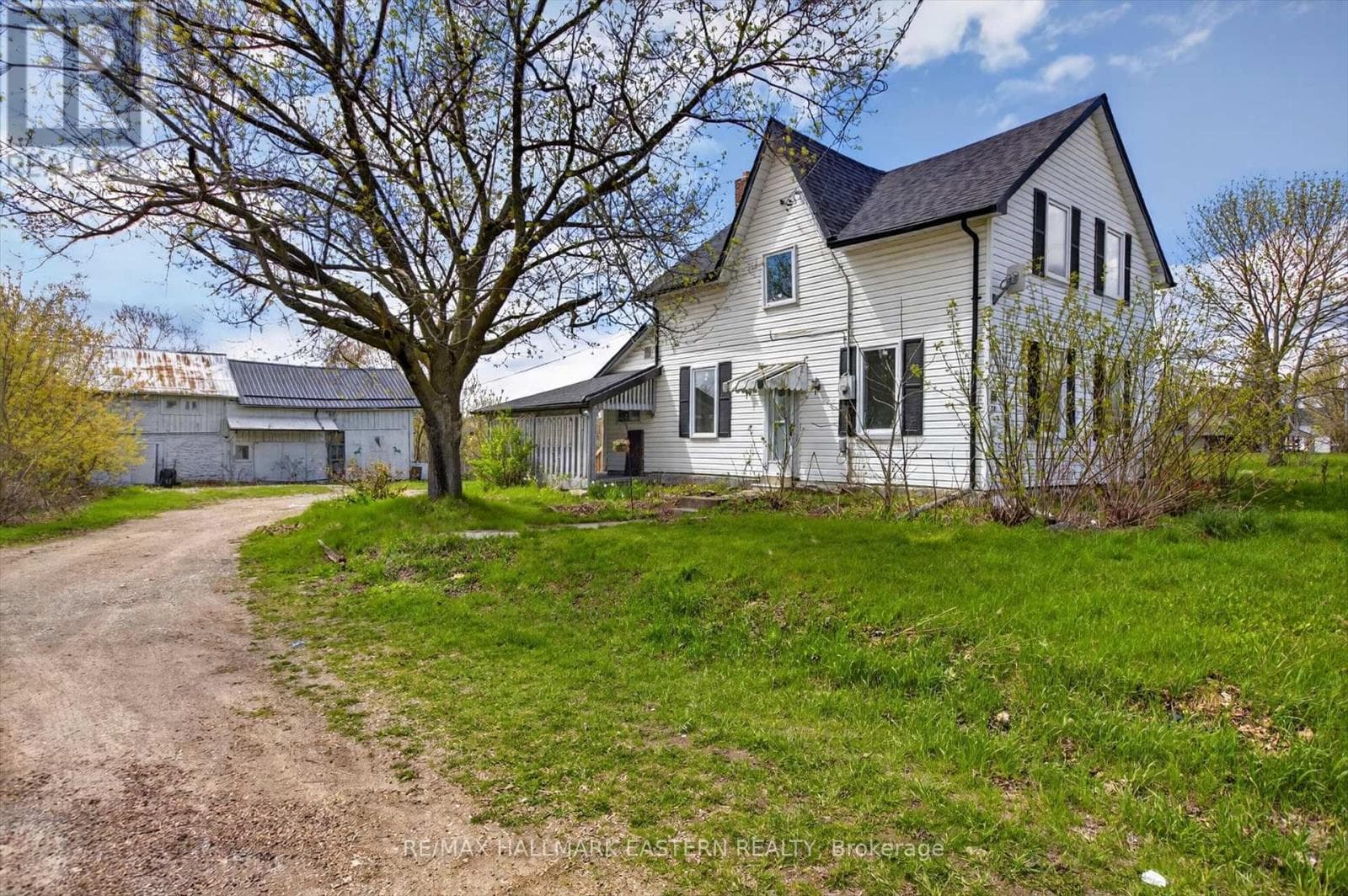 130 COUNTY RD 40 in
