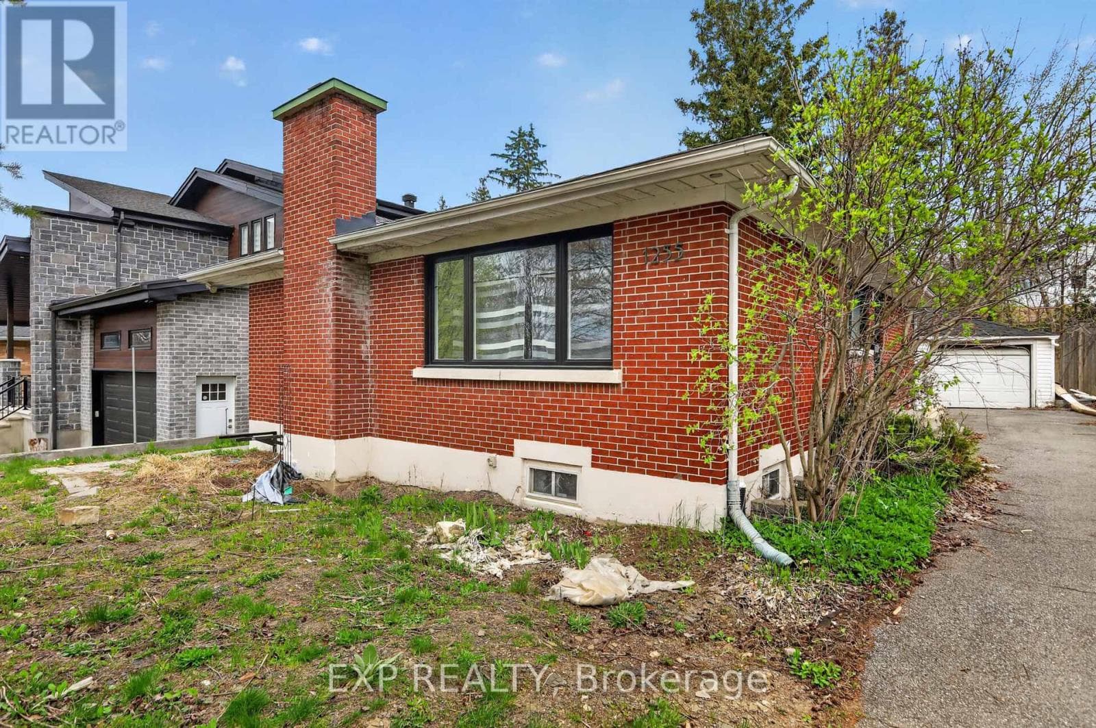 1255 EVANS BOULEVARD in ALTA VISTA