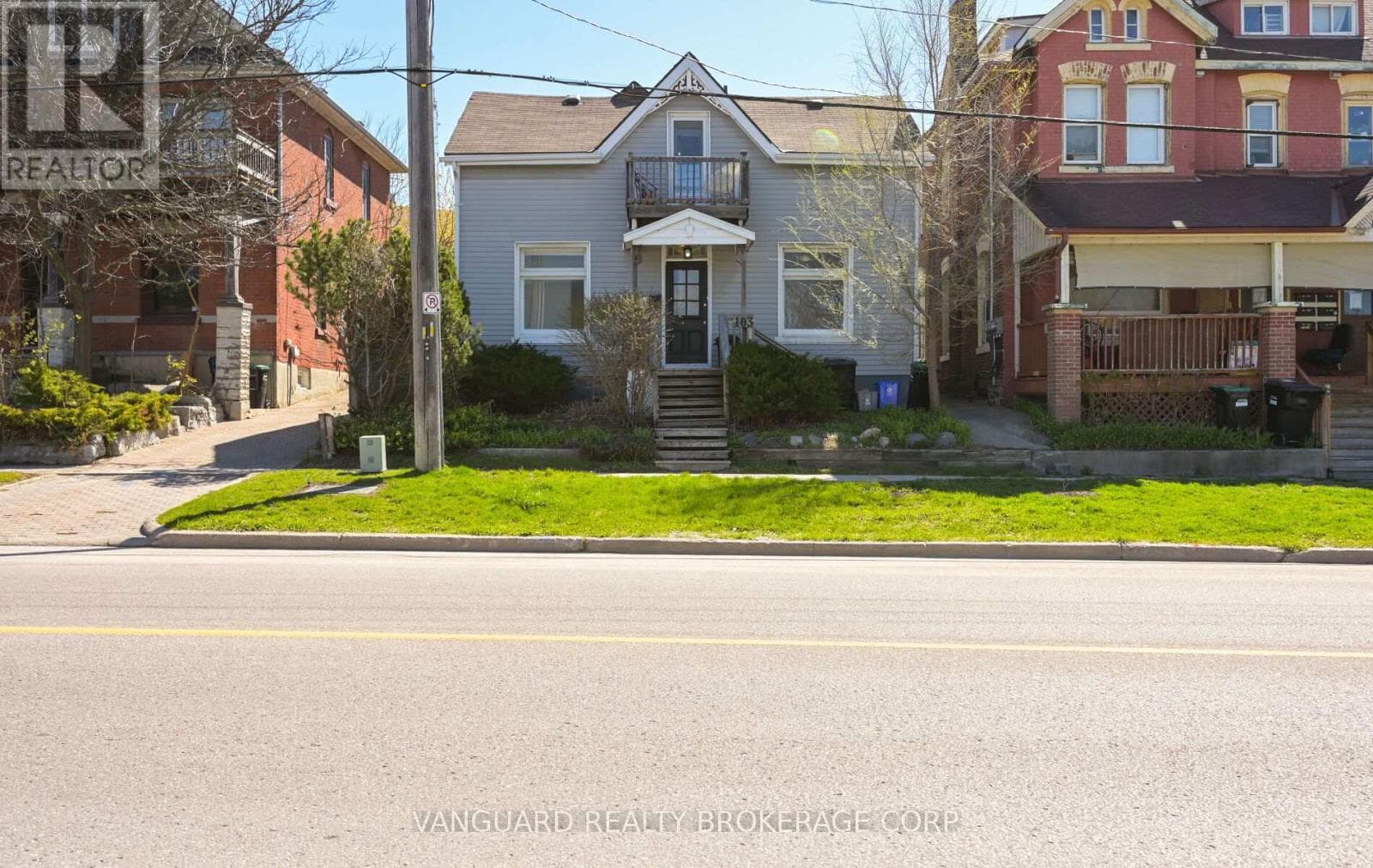 103 MULCASTER STREET in