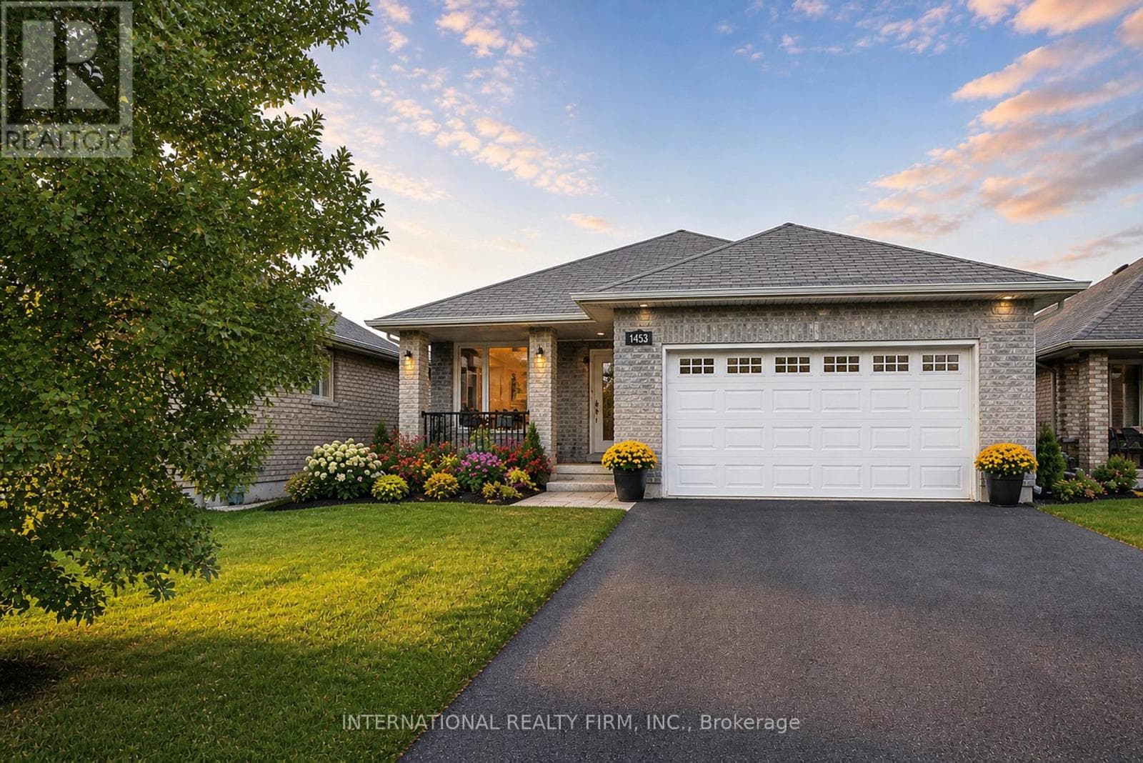 1453 IRELAND DRIVE in North West Sherbrooke