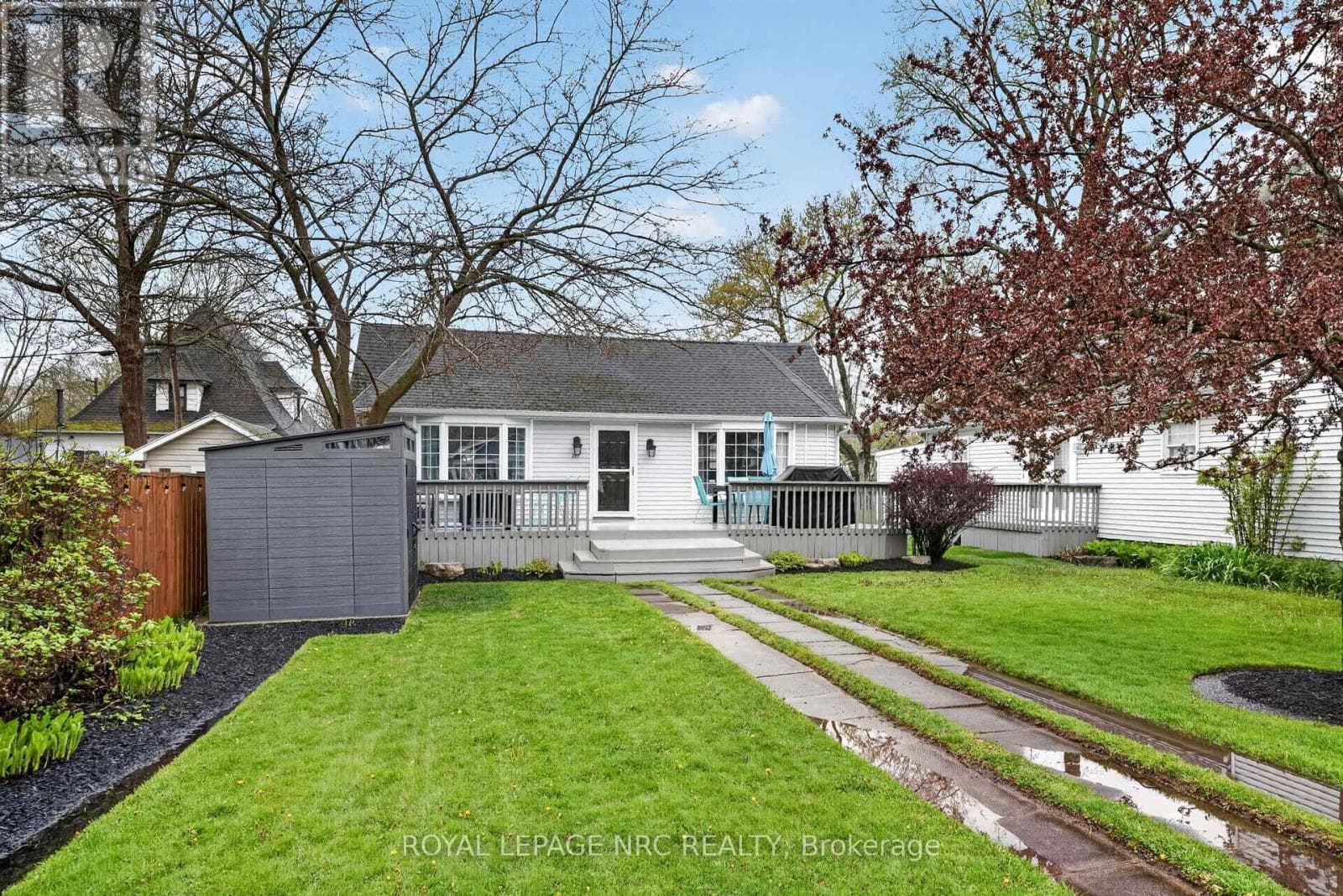 291 EASTWOOD AVENUE in