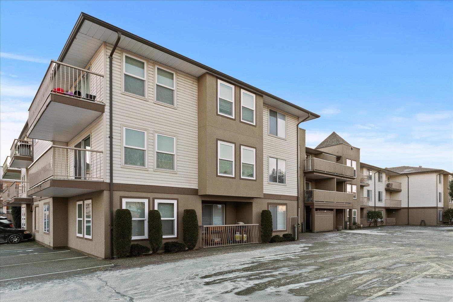208 45702 WATSON ROAD, Garrison Crossing in Sardis - Vedder