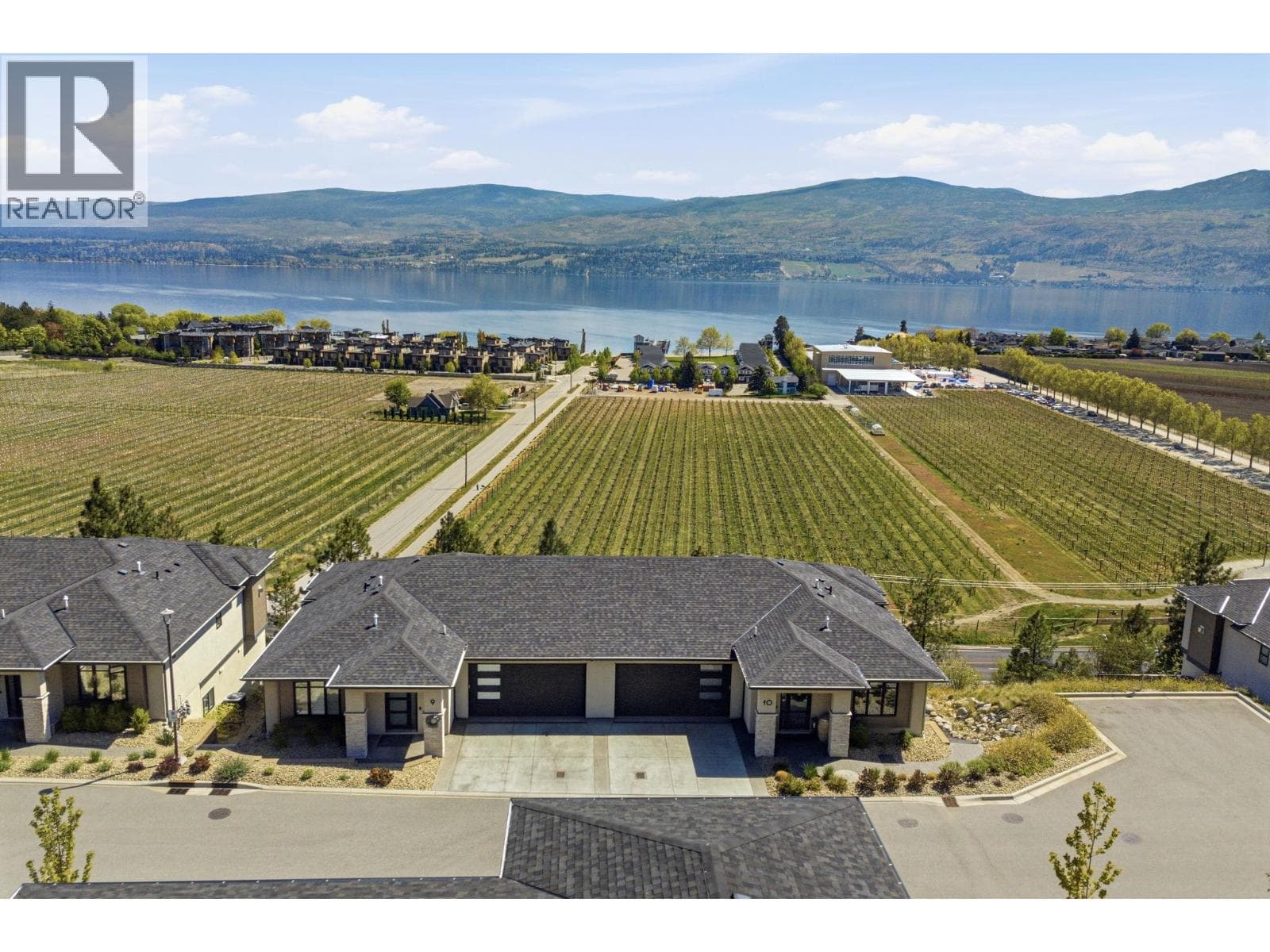1600 Golden View Drive Unit# 10 in