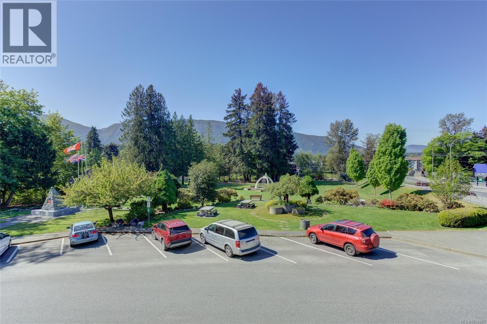 103 40 Stanley Rd in