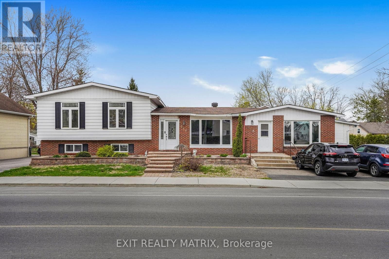 916 KING ST STREET in
