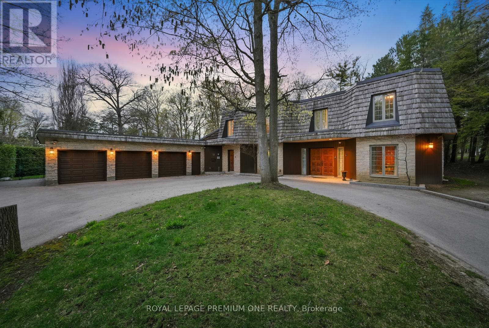 72 GOLF AVENUE in Woodbridge North